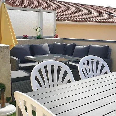 Appartement Duplex With Beautiful Sea View *