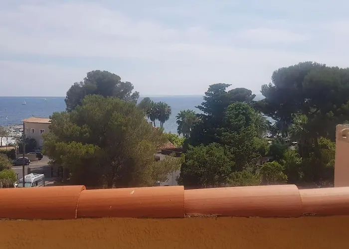 Duplex With Beautiful Sea View Apartamento Saint-Raphaël