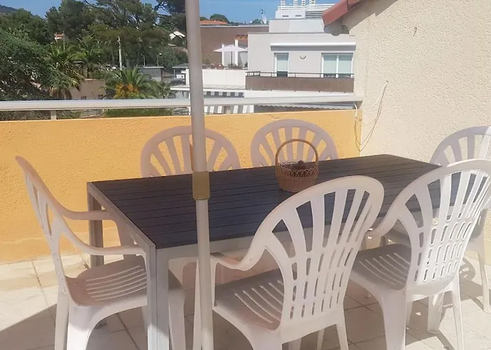 Duplex With Beautiful Sea View Apartamento *